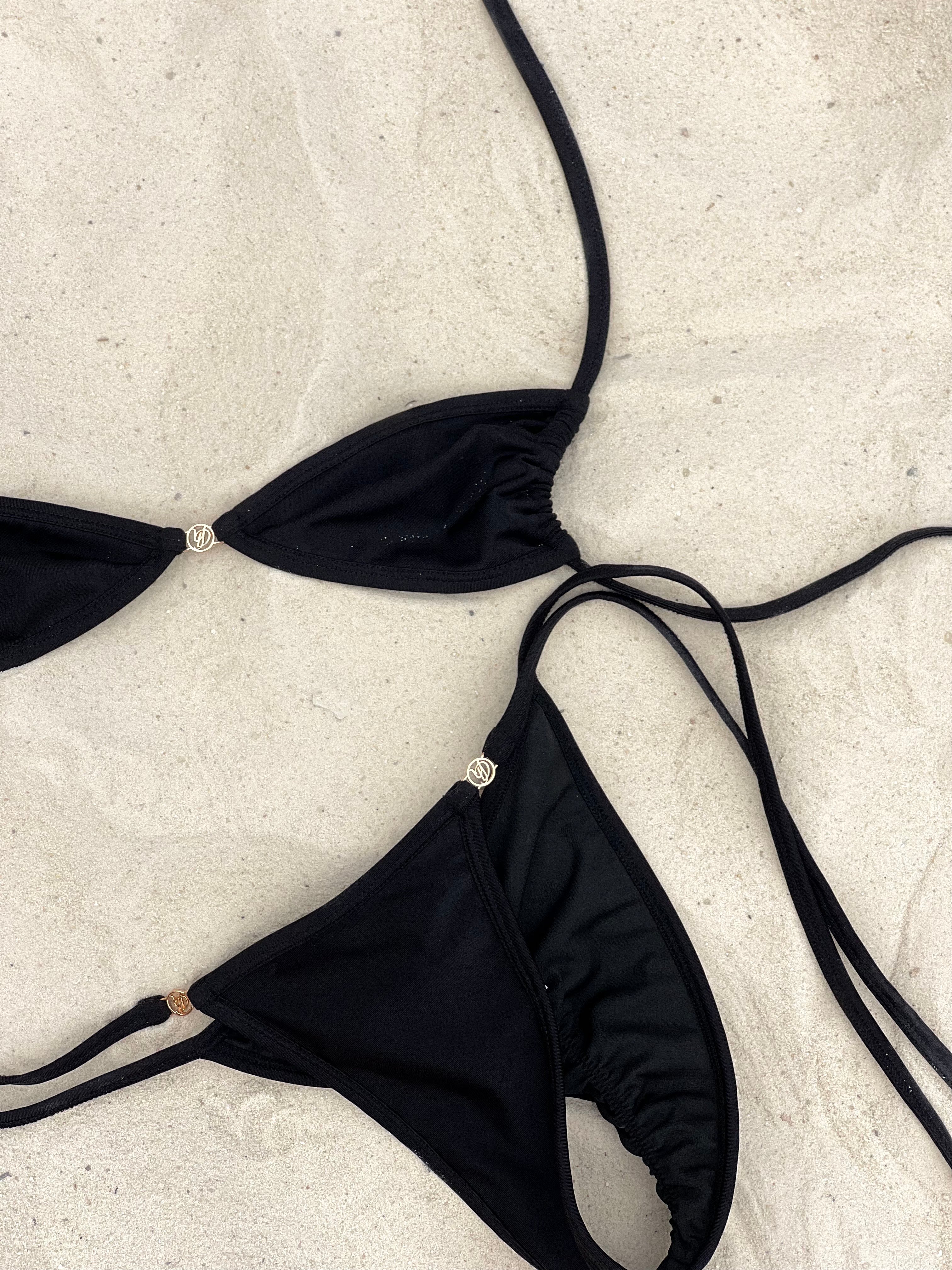 AMOR BOTTOMS