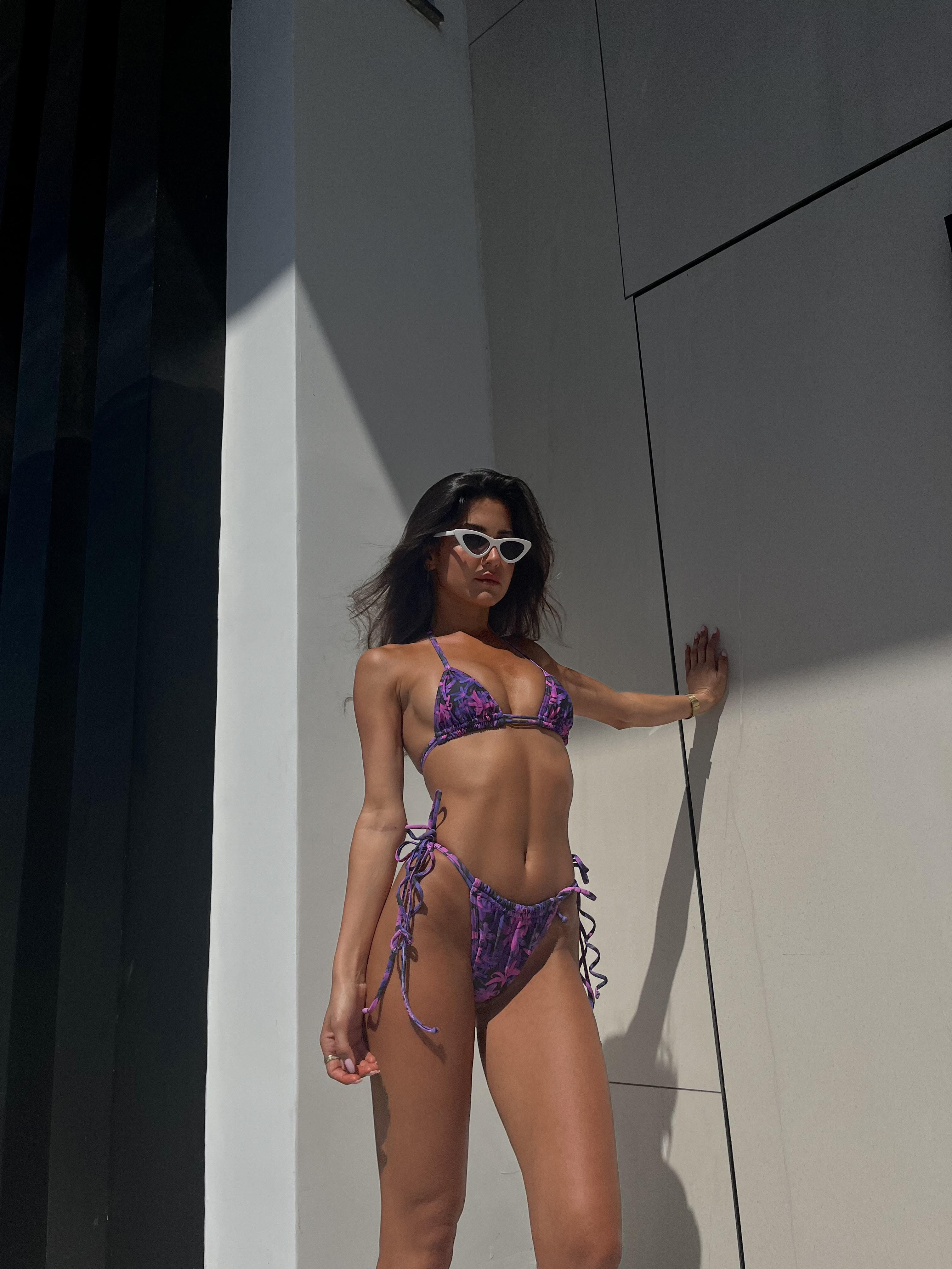 ANNA TOPS 23
